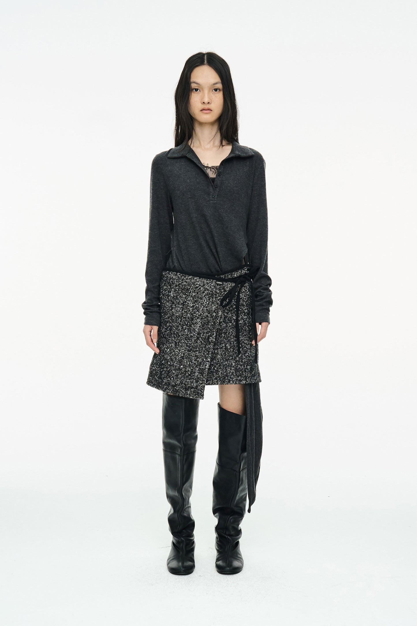 STRING WOOL CAPE / BLACK