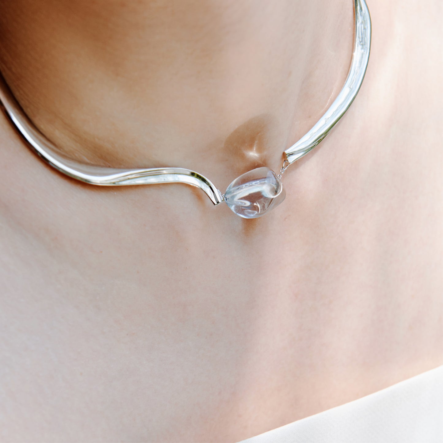 EMBRACE-Embrace Choker