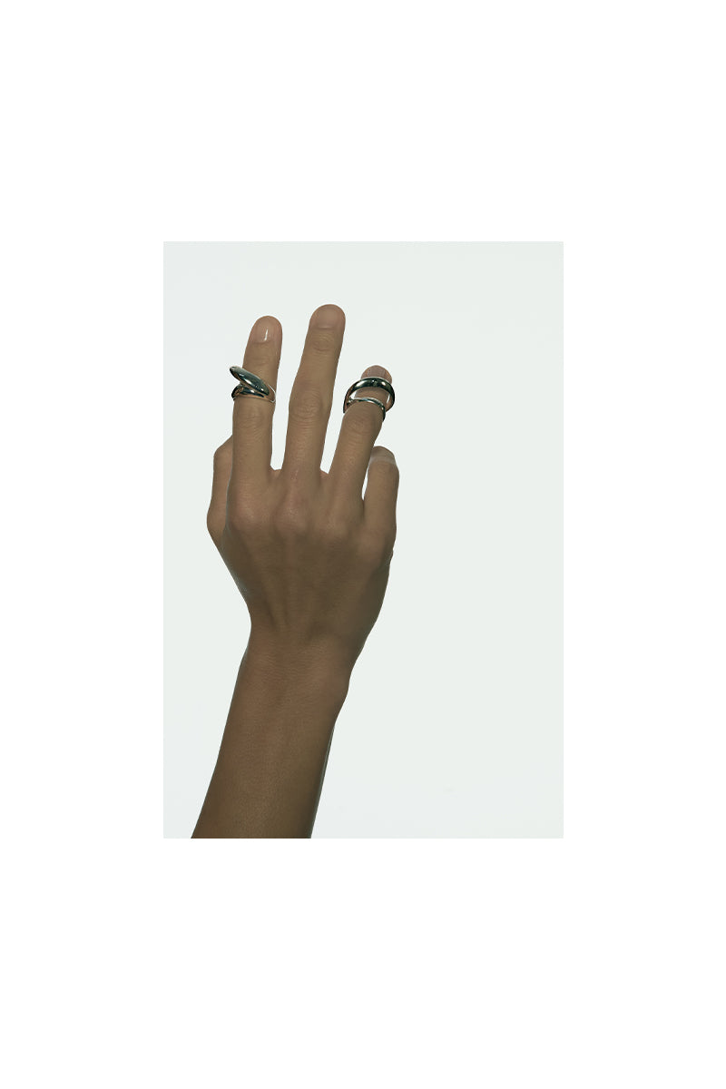 SKIN-Curled Leaf Ear Cuff