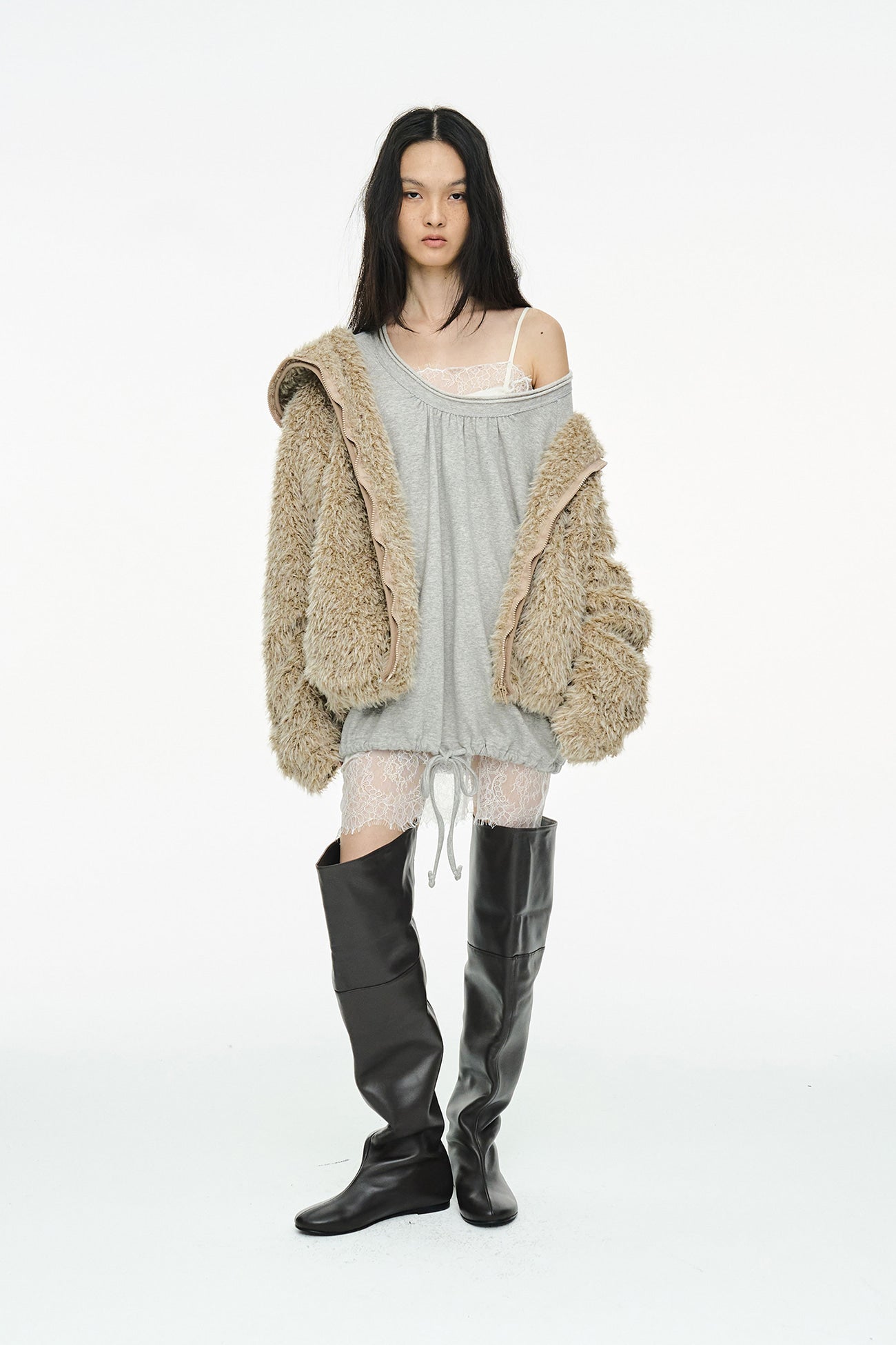 HAIRY BALACLAVA ZIP UP / BEIGE