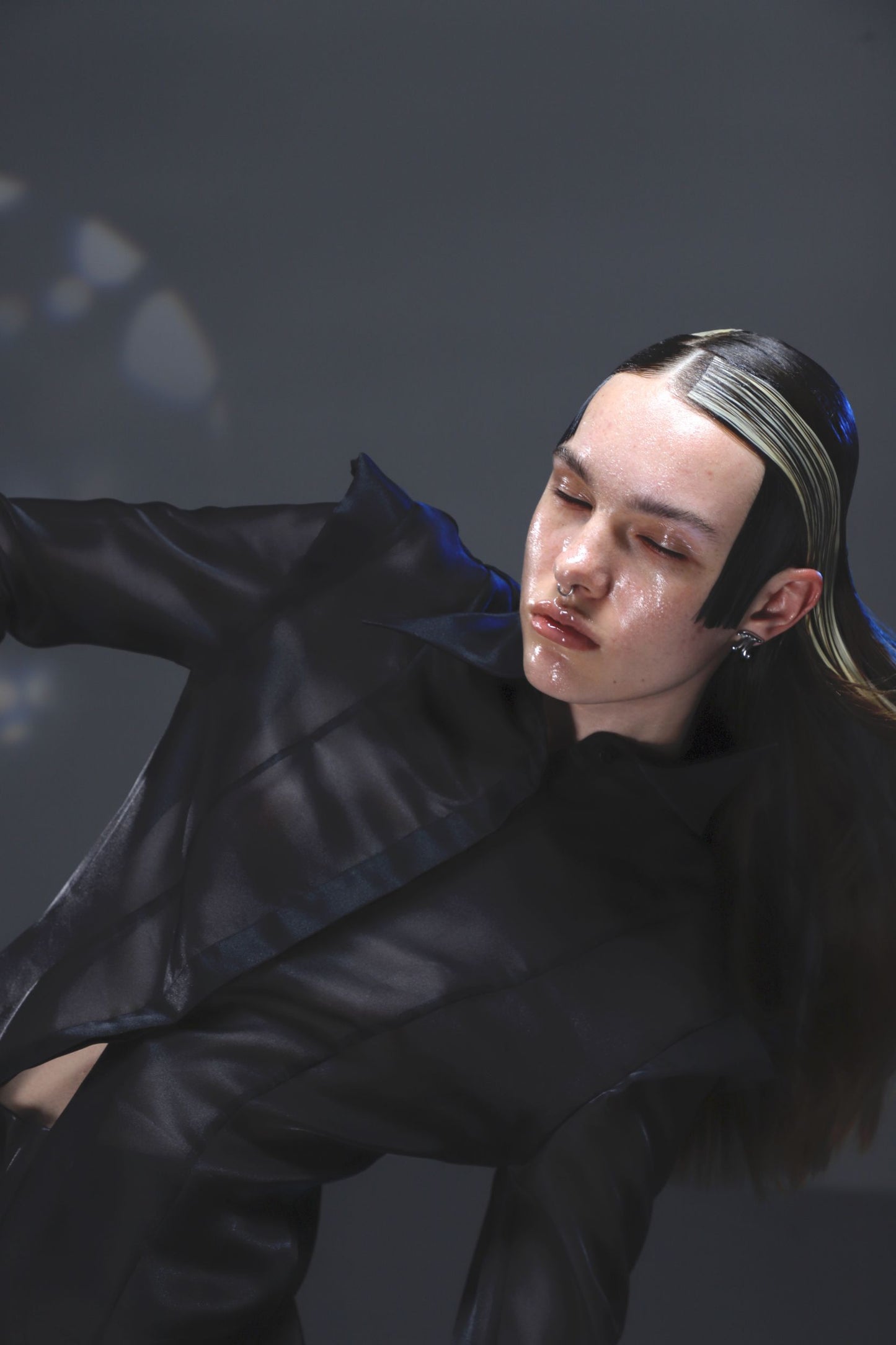 Unique Long-Sleeved Original Mesh Shirt