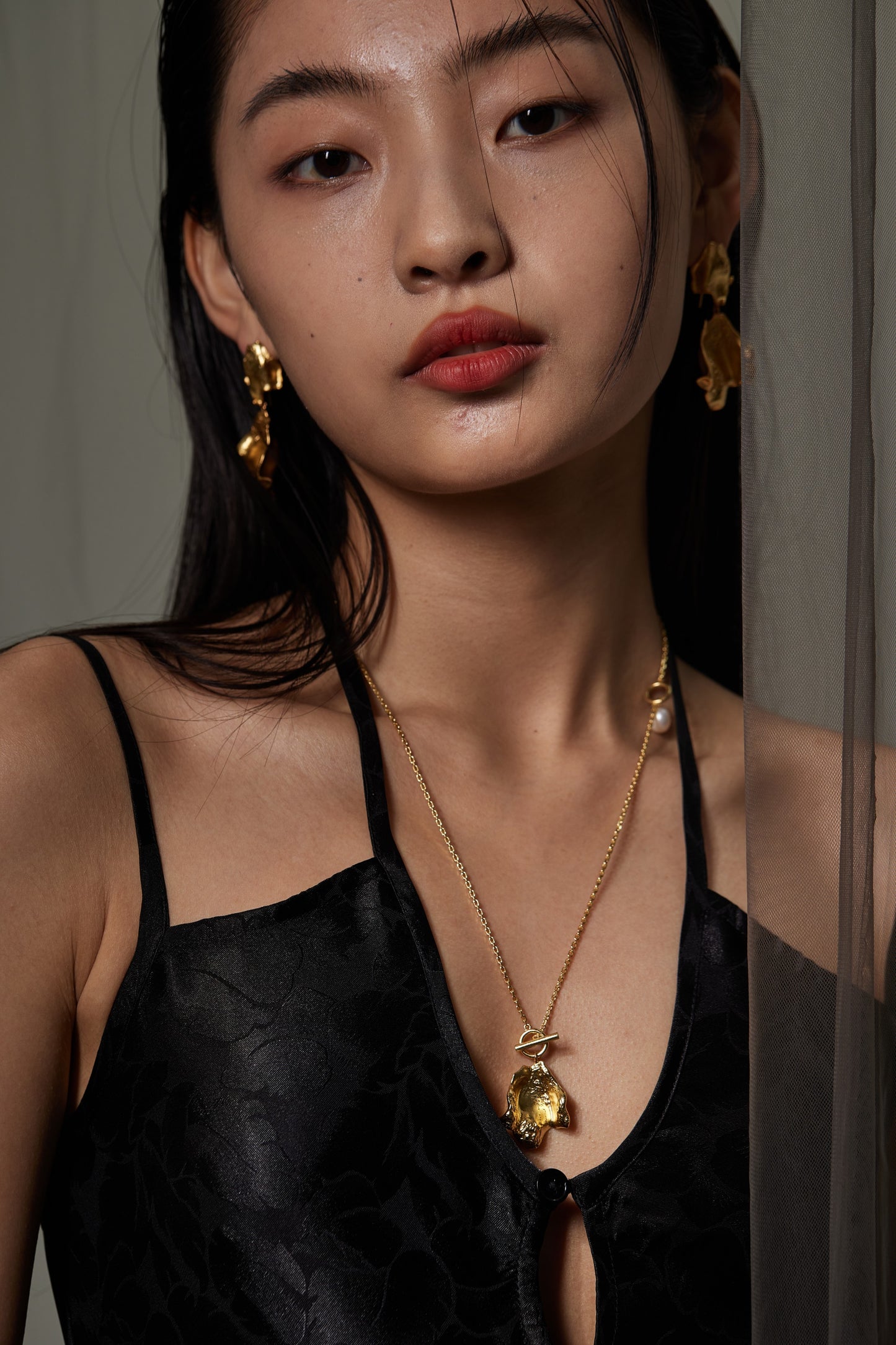 Faded Petal Pendant Necklace