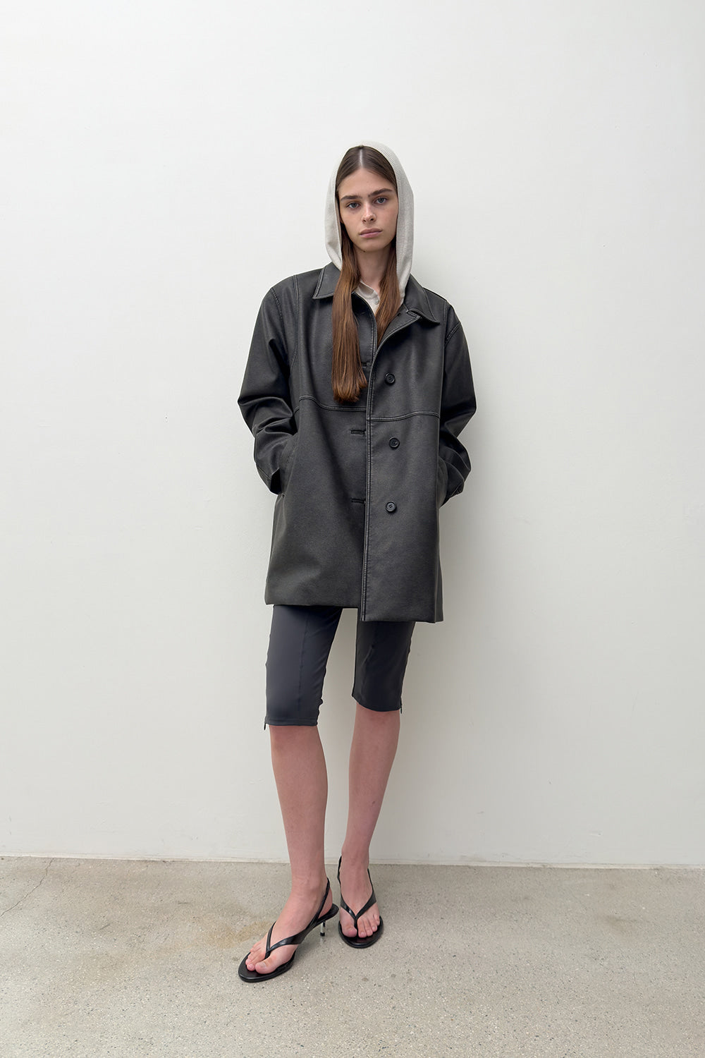 BUTTONED LEATHER JACKET