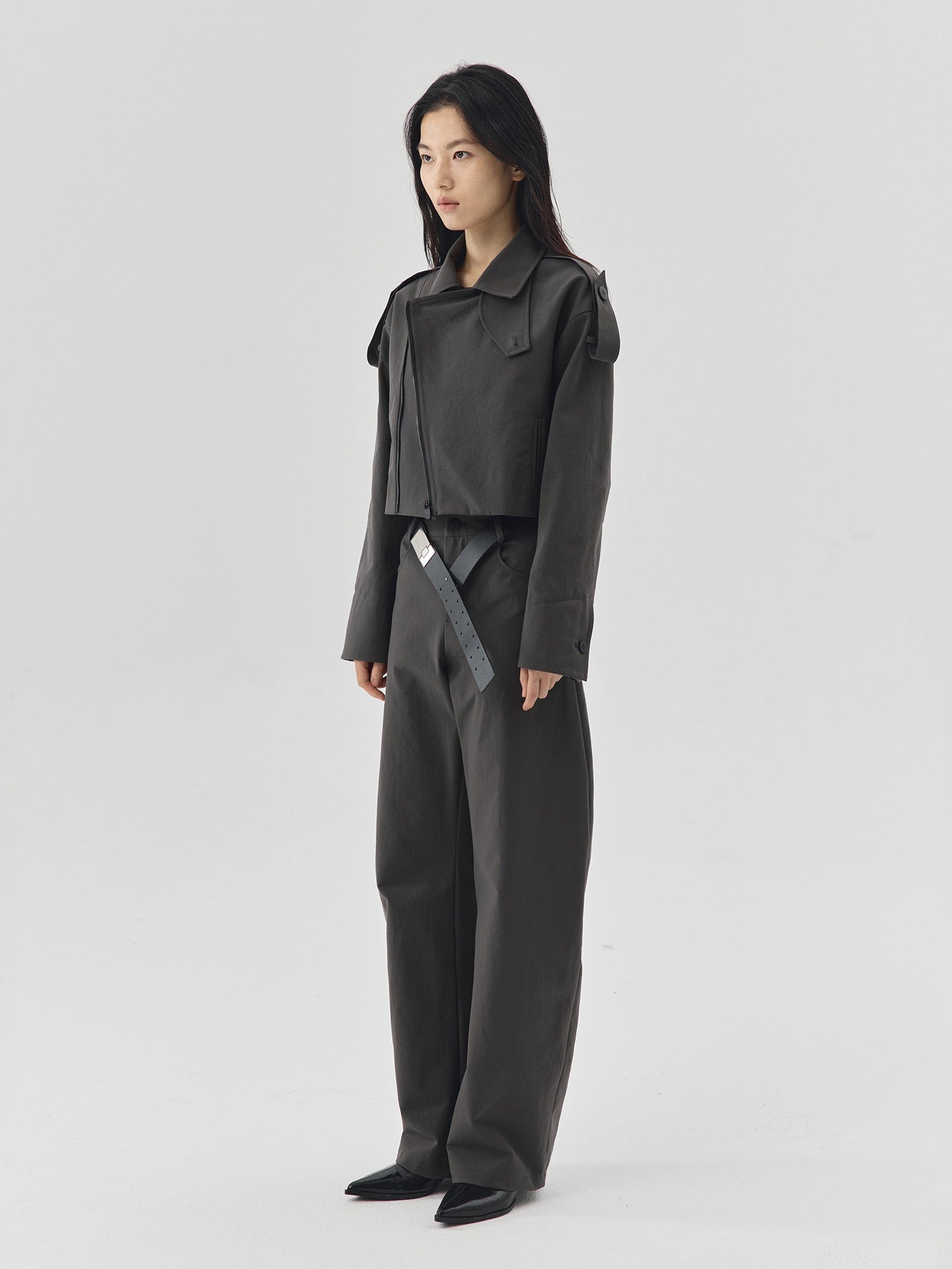 Shoulder Strap Cropped Jacket