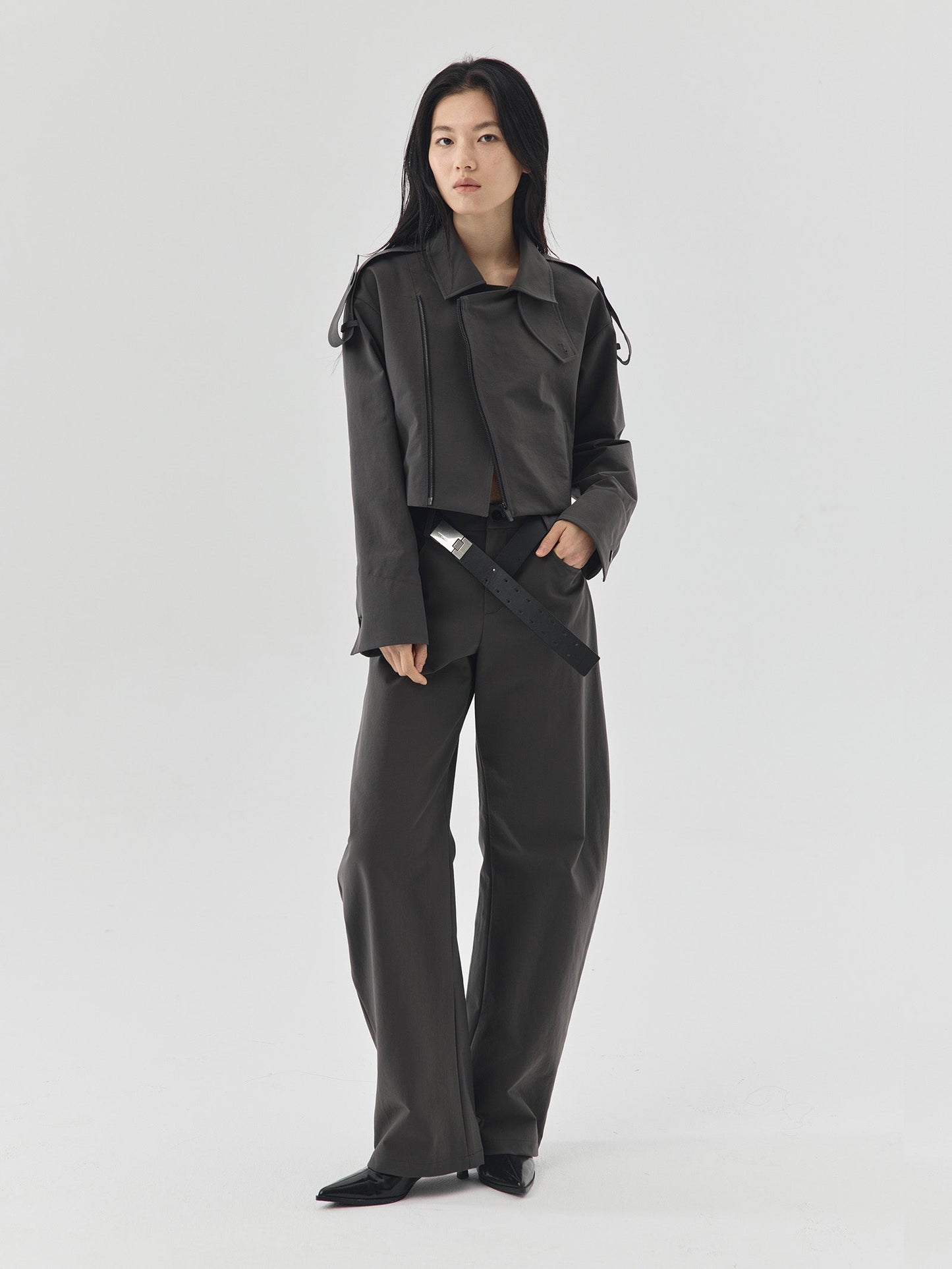 Shoulder Strap Cropped Jacket