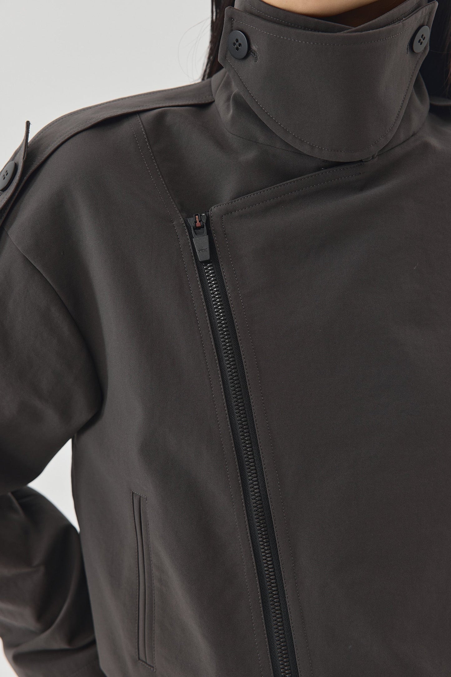 Shoulder Strap Cropped Jacket
