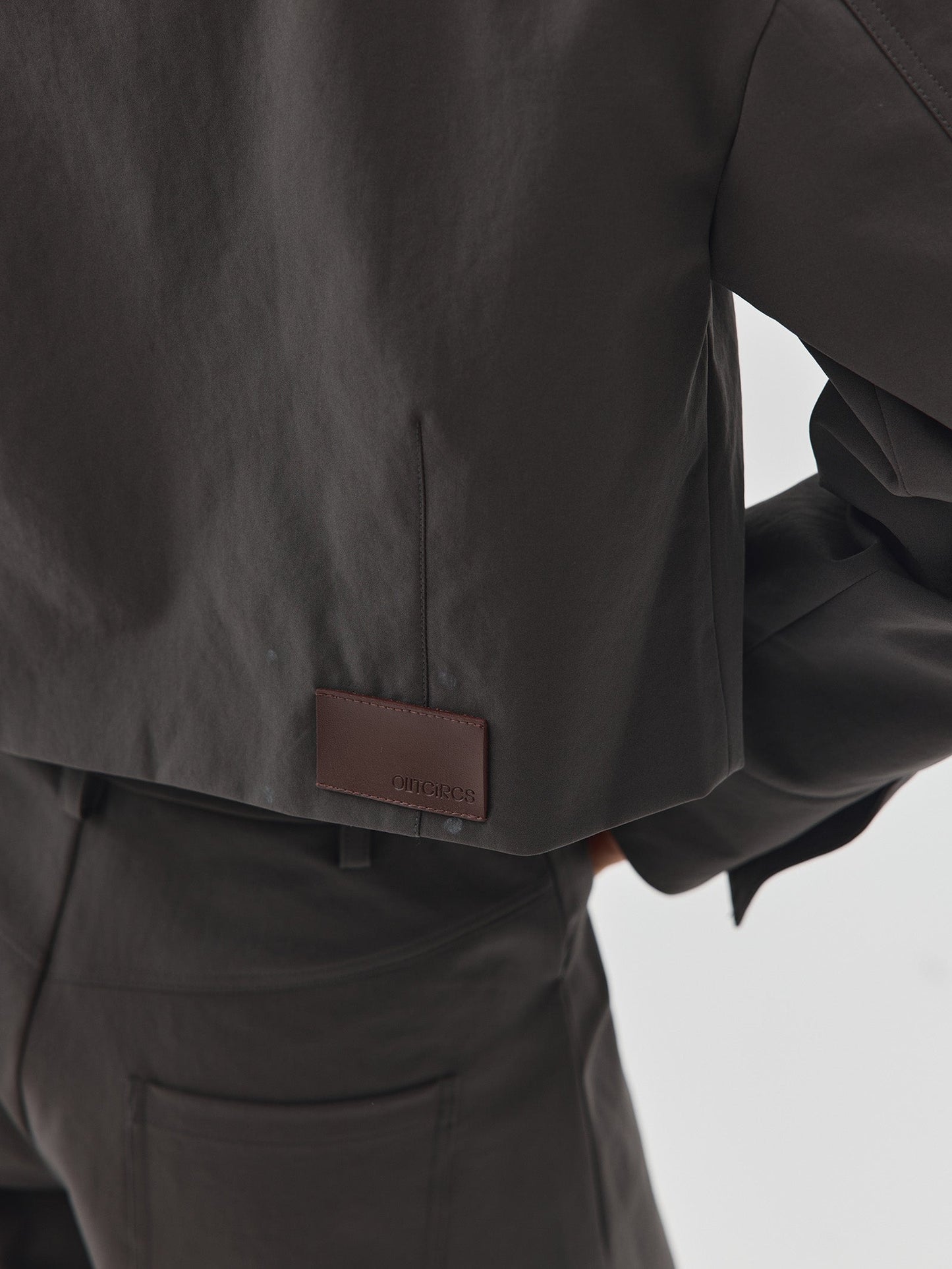 Shoulder Strap Cropped Jacket