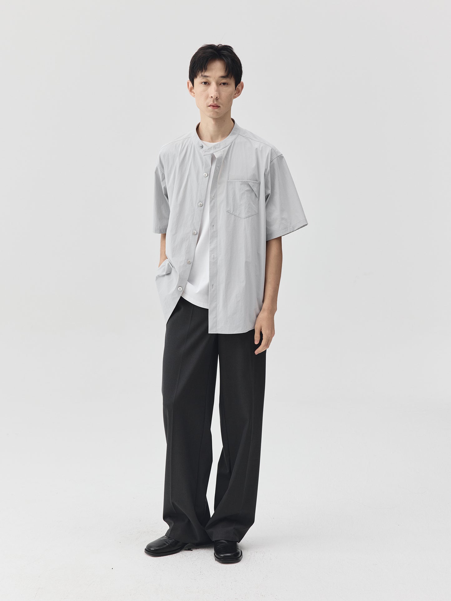 Relaxed Stand Collar Short-Sleeve Shirt