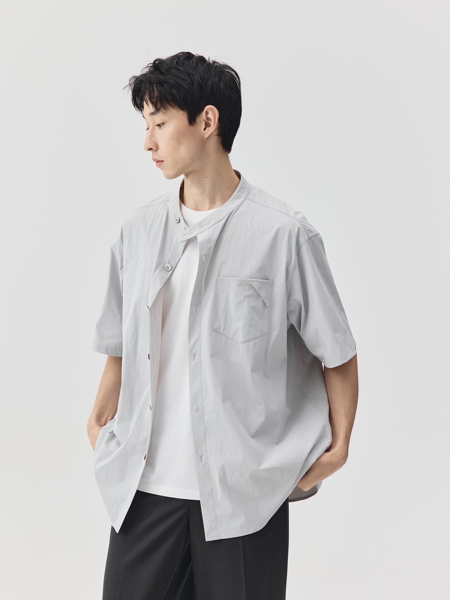 Relaxed Stand Collar Short-Sleeve Shirt