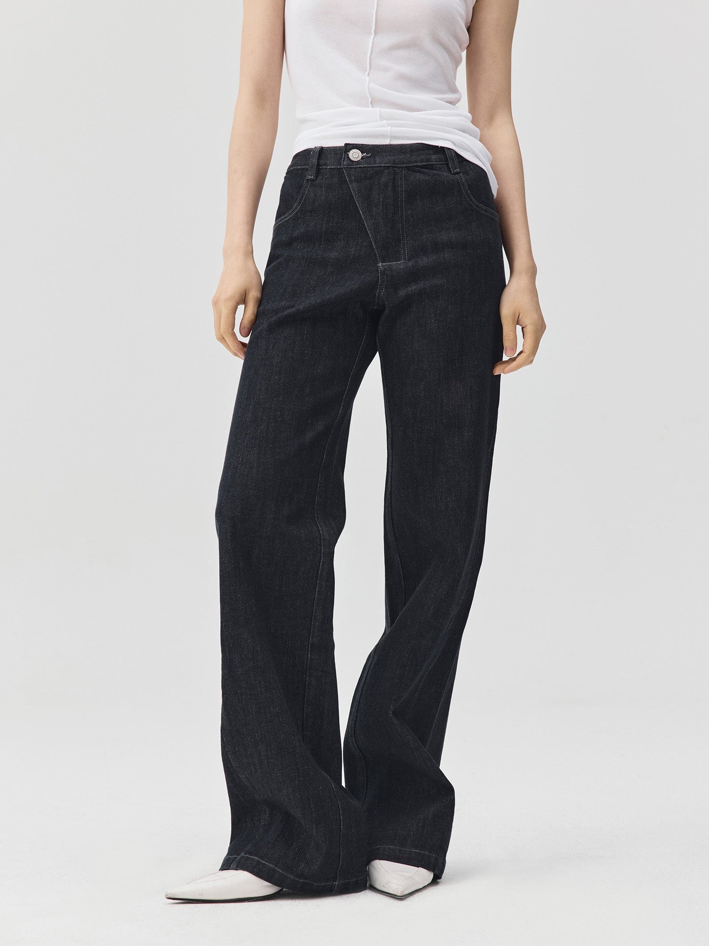 3D Form Raw Denim Jeans