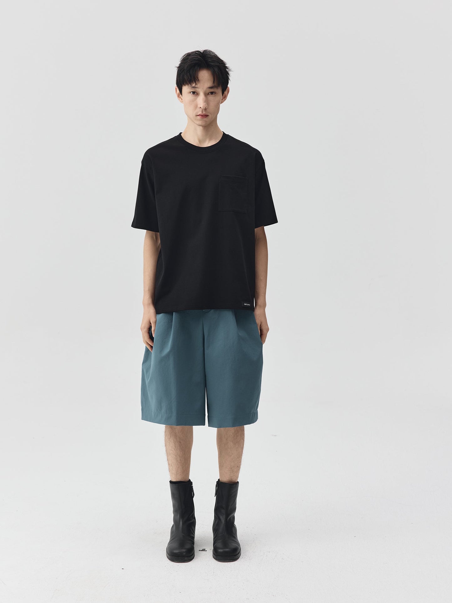 Solid Pocket Short-Sleeve T-Shirt