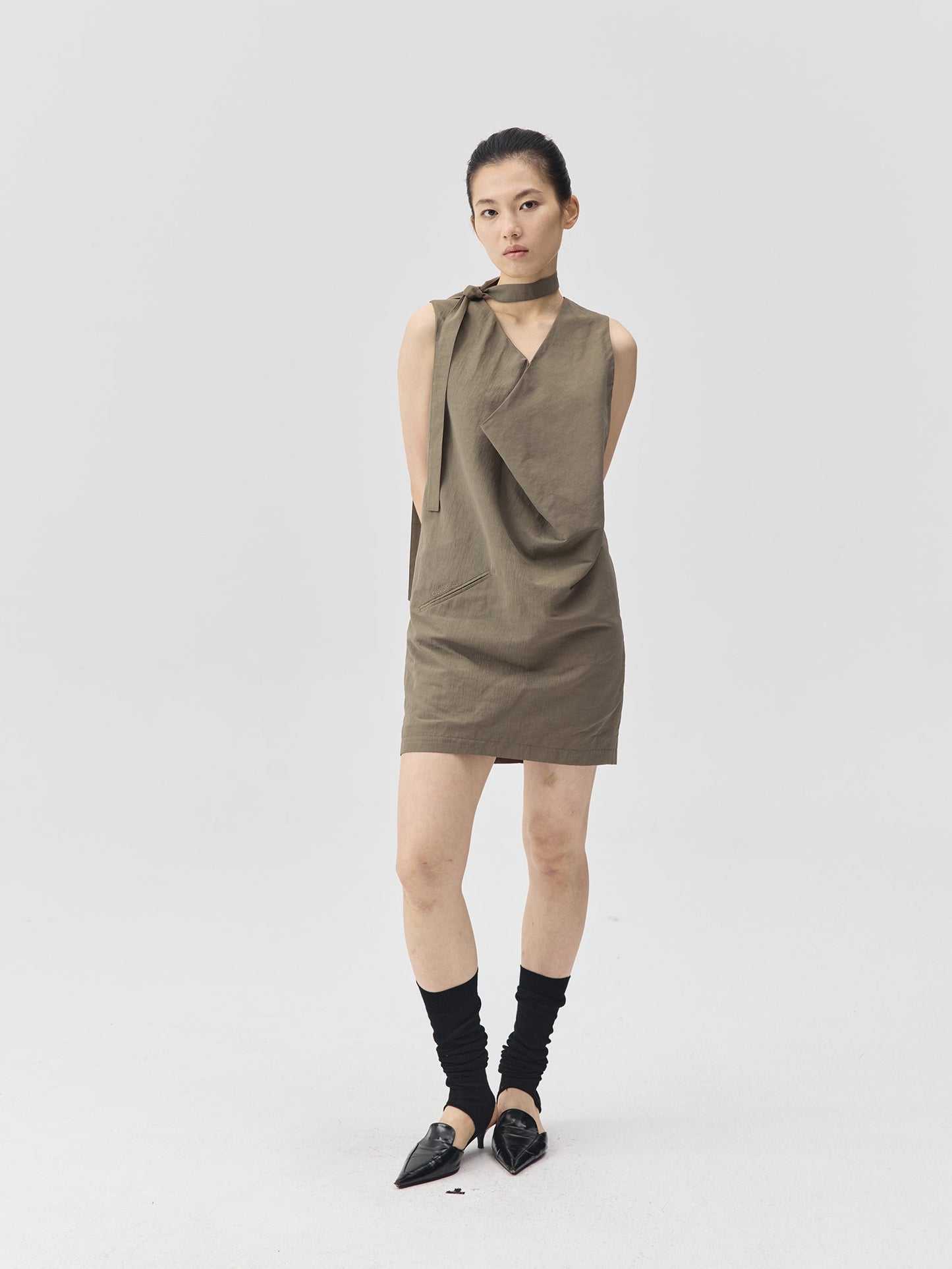 Draped Collar Linen-Blend Short Dress