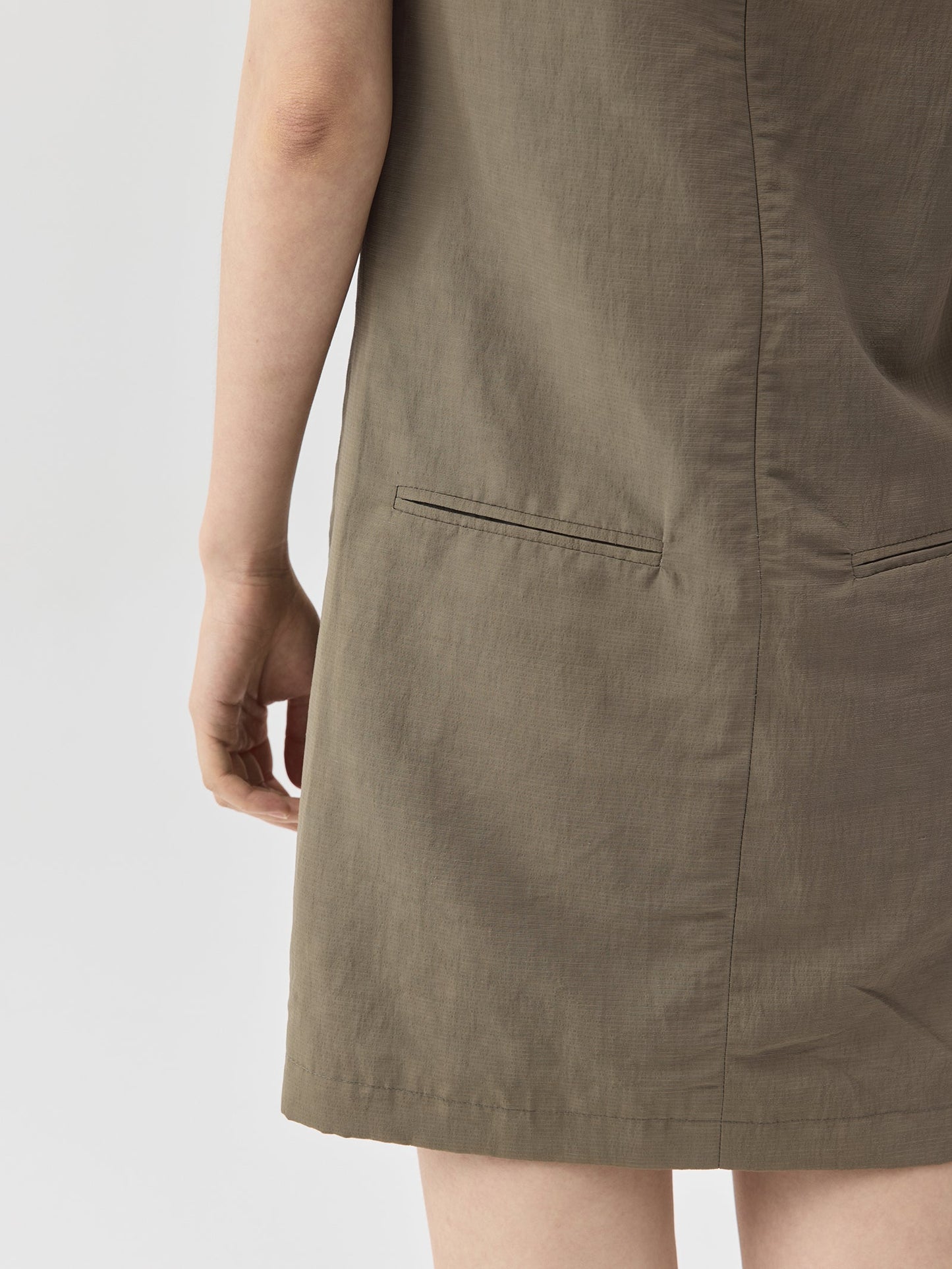 Draped Collar Linen-Blend Short Dress