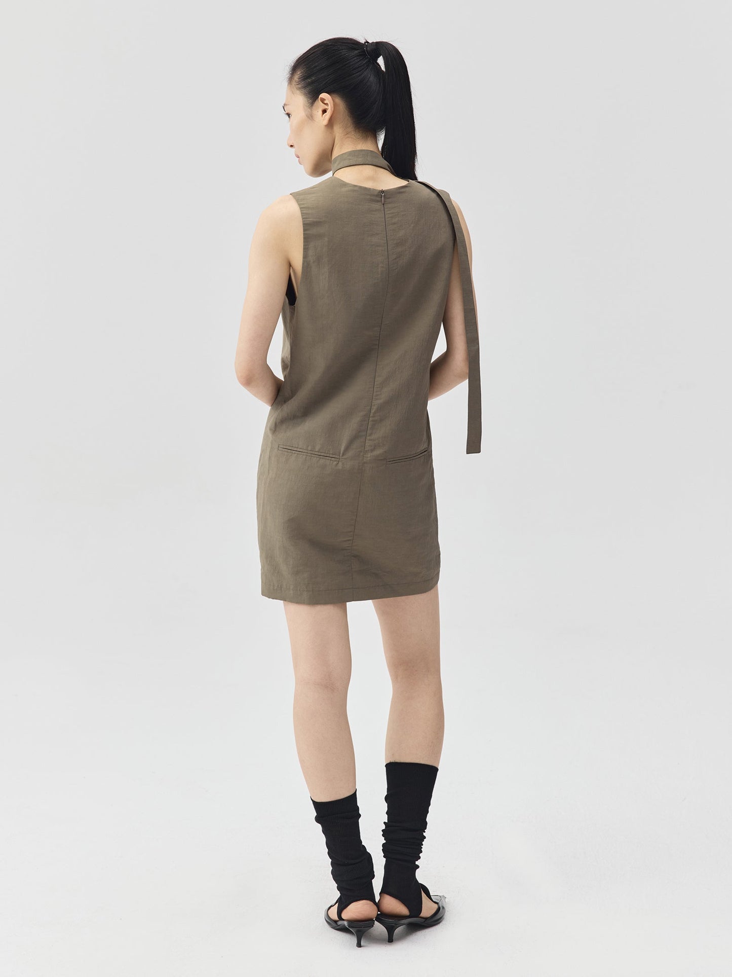 Draped Collar Linen-Blend Short Dress