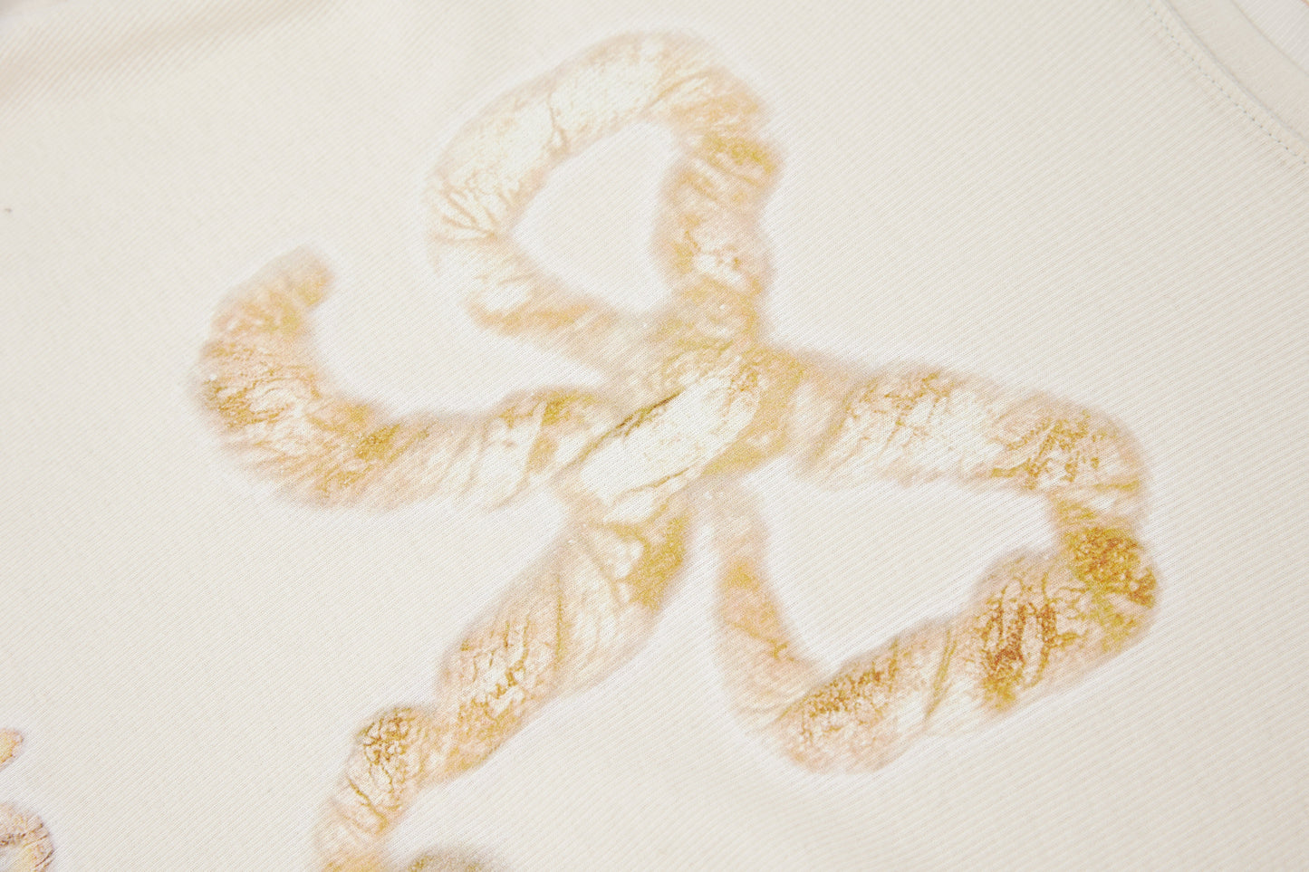 "Petit Faim" Long Sleeves