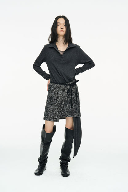 TWIST BUTTON TOP / CHARCOAL