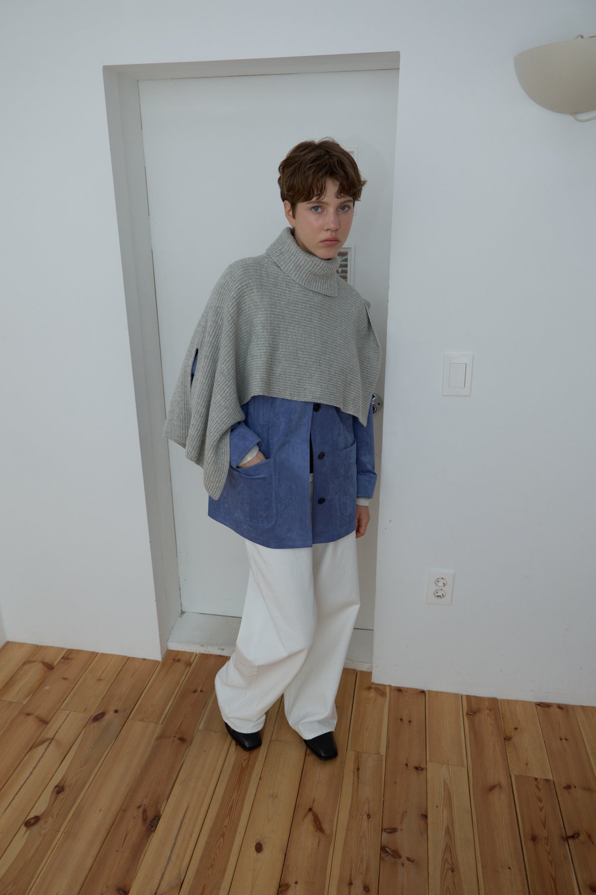 SLIT WOOL KNIT CAPE MELANGE