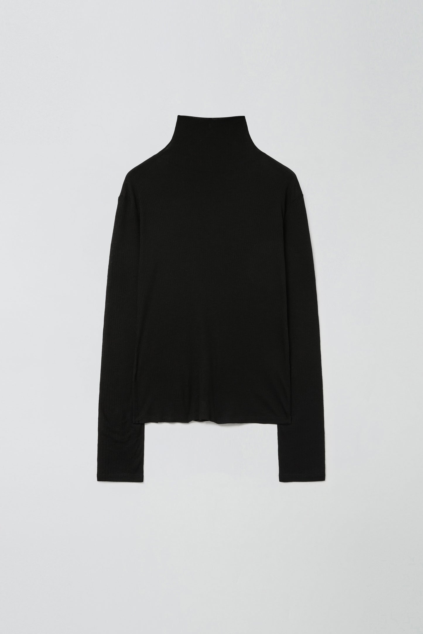 BASIC TURTLE NECK TOP LIGHT BLACK