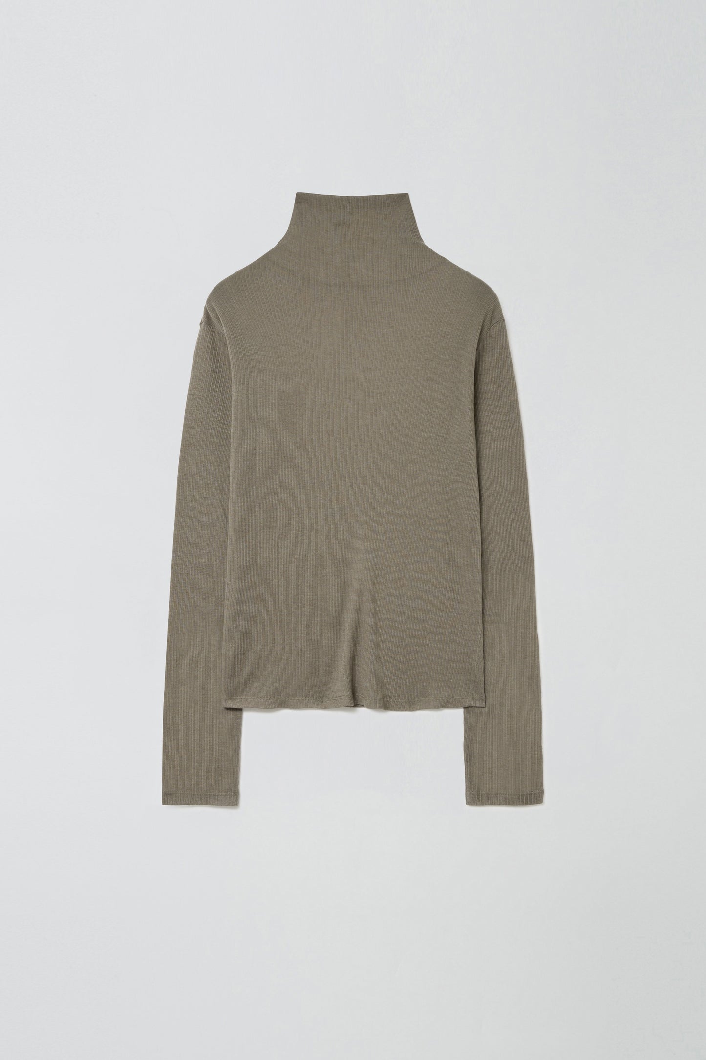 BASIC TURTLE NECK TOP LIGHT KHAKI