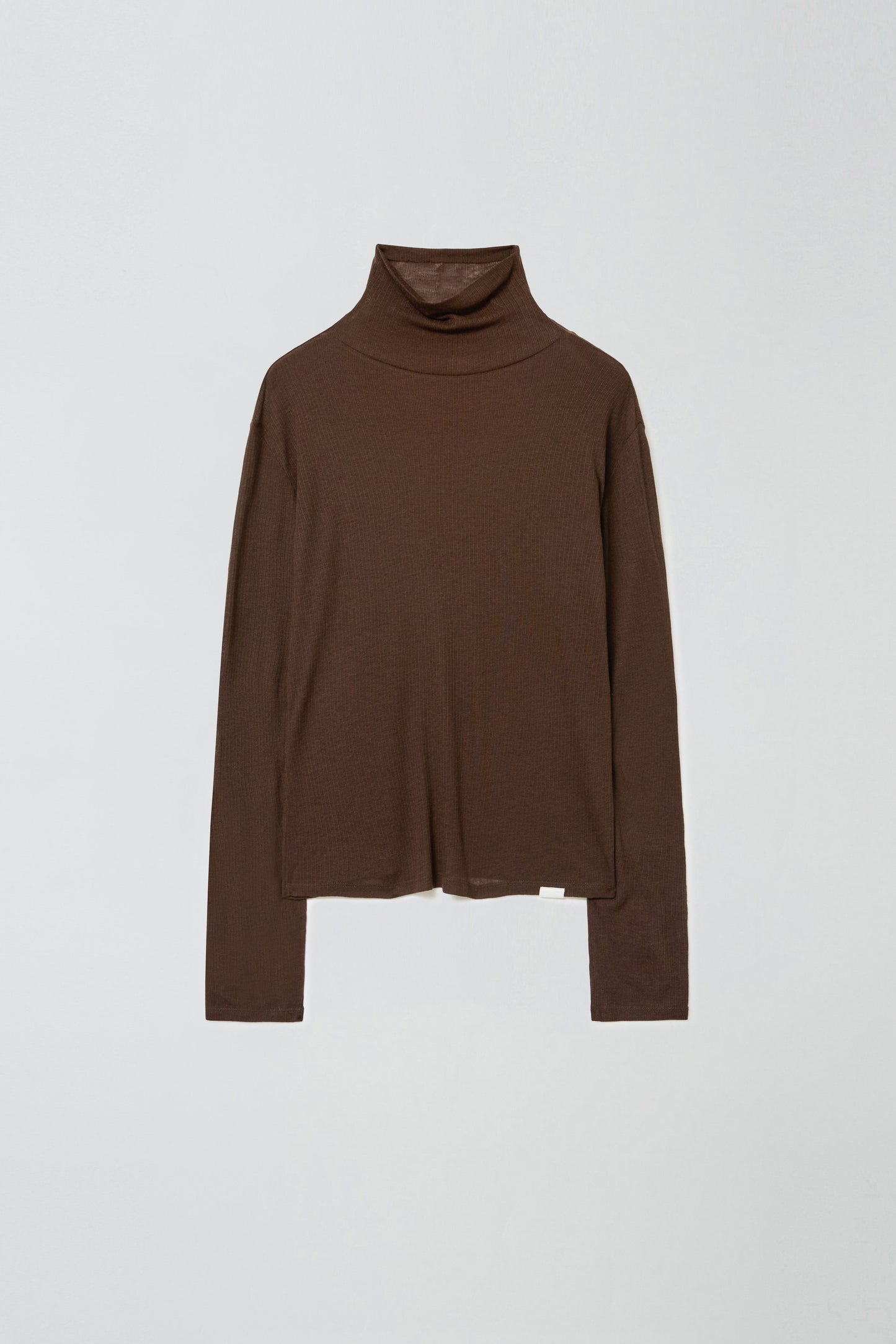 BASIC TURTLE NECK TOP LIGHT BROWN