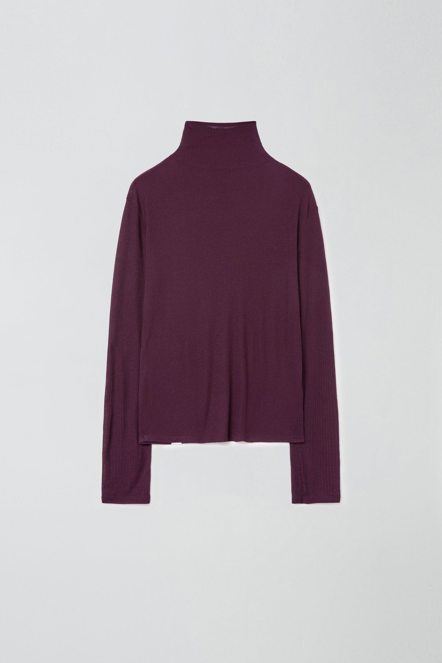 BASIC TURTLE NECK TOP LIGHT PURPLE