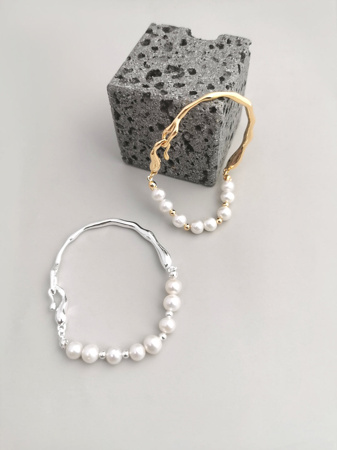 Silver/Golden Pearl Bracelet