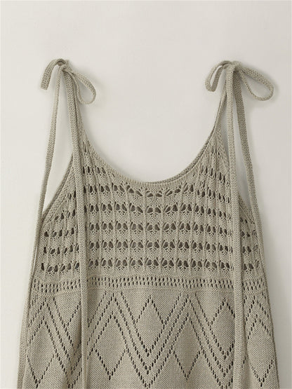 CROCHET SLEEVELESS SWEATER