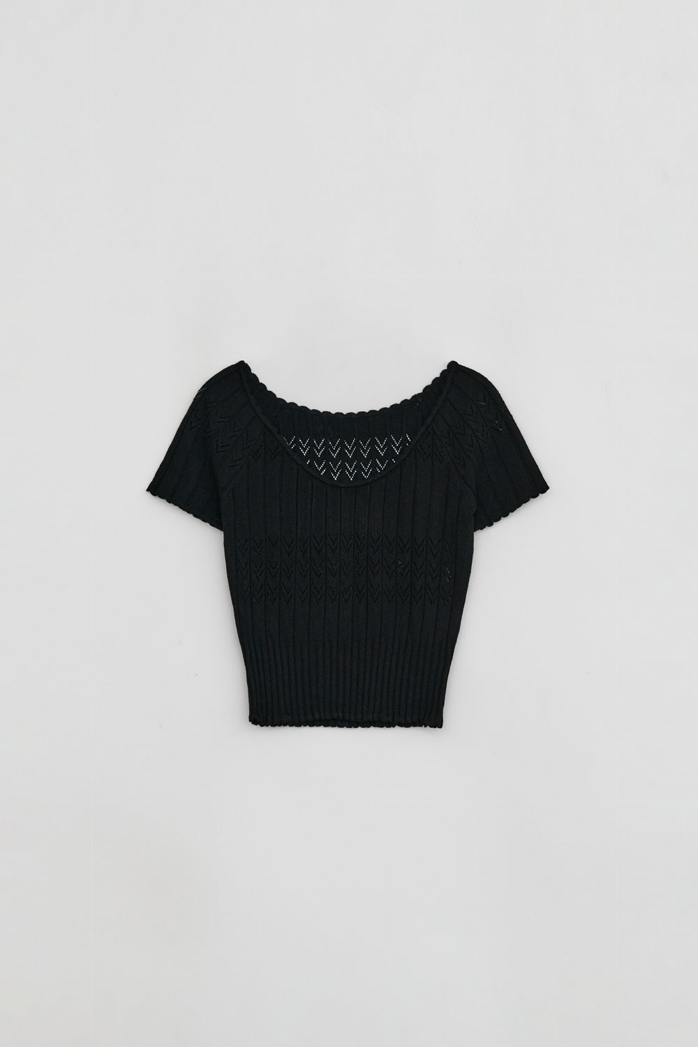 SCALLOP HALF SLEEVE KNIT
