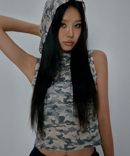TATTOOED GRAPHIC COWL SLEEVELESS_CAMO