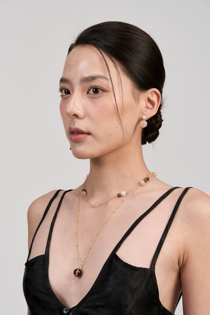 Vine-Set Drop Earrings · Soft Gold