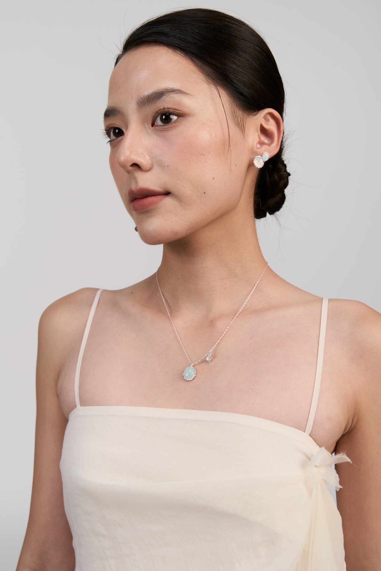 Vine-Set Necklace · Ethereal Void