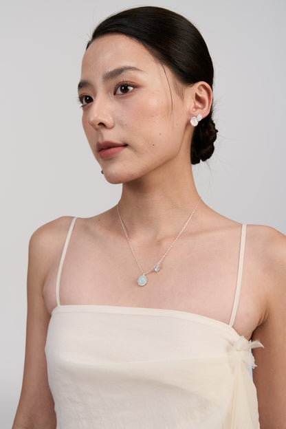 Vine-Set Necklace · Ethereal Void