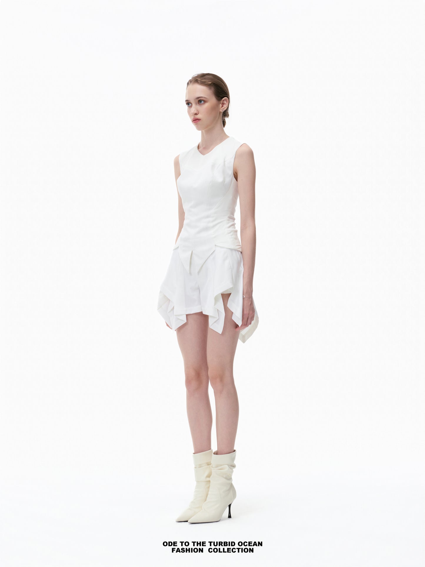 Luxury Slim-Fit Spliced Sleeveless Top, Original Design, Armpit Coverage, Summer Vest