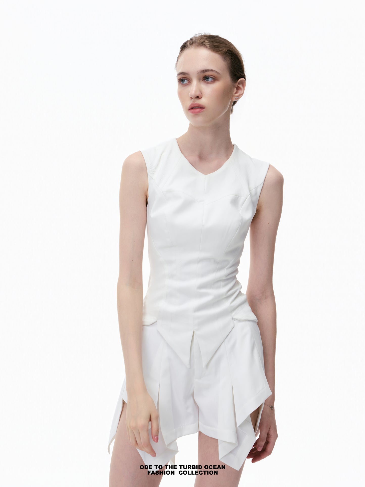 Luxury Slim-Fit Spliced Sleeveless Top, Original Design, Armpit Coverage, Summer Vest