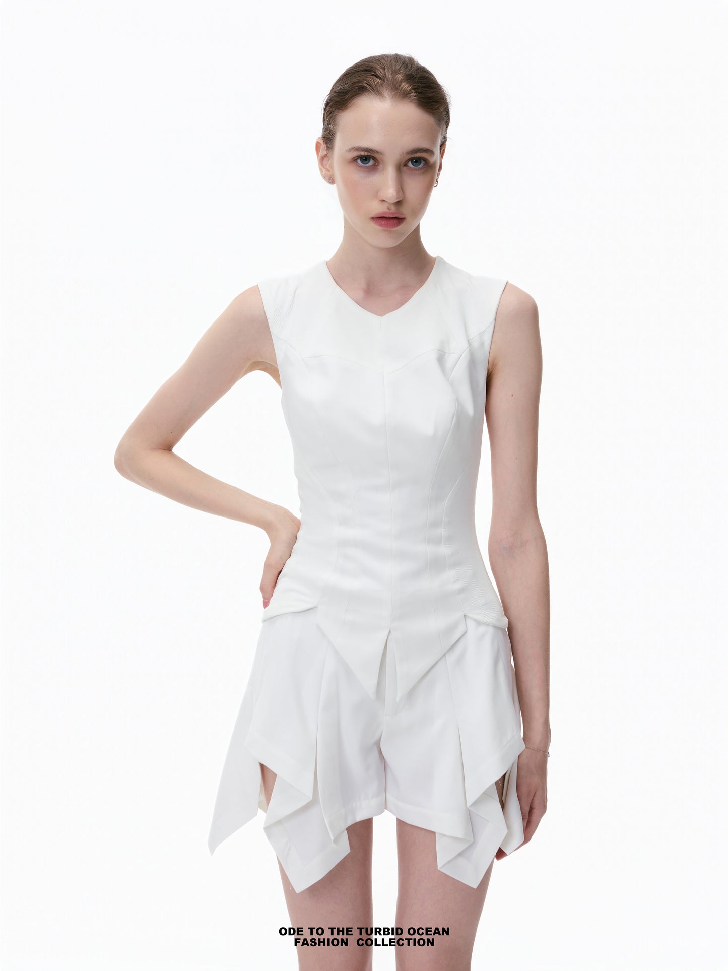 Luxury Slim-Fit Spliced Sleeveless Top, Original Design, Armpit Coverage, Summer Vest
