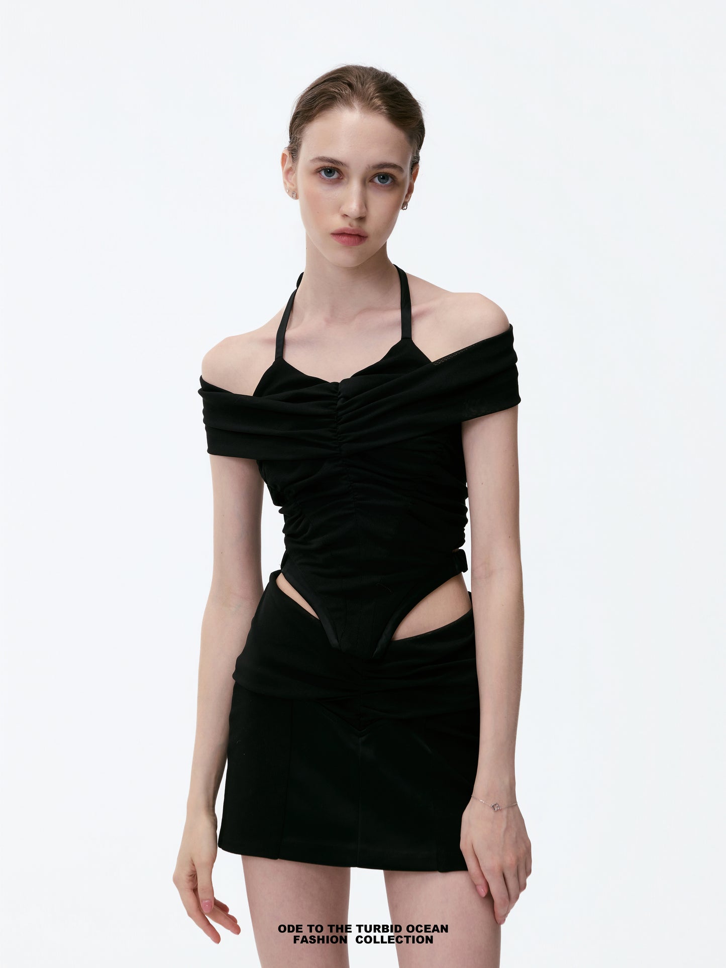 Luxury Black Wool-Blend Pleated Skirt
