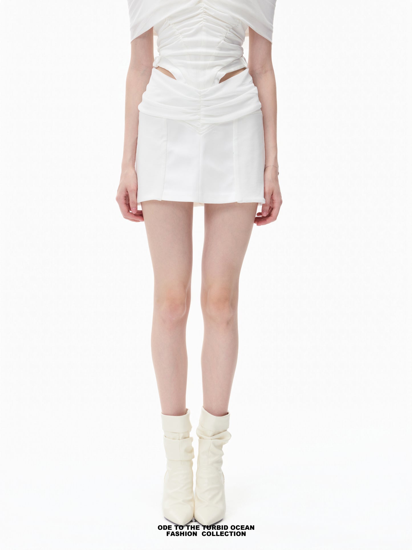 Luxury White Wool-Blend Pleated Skirt