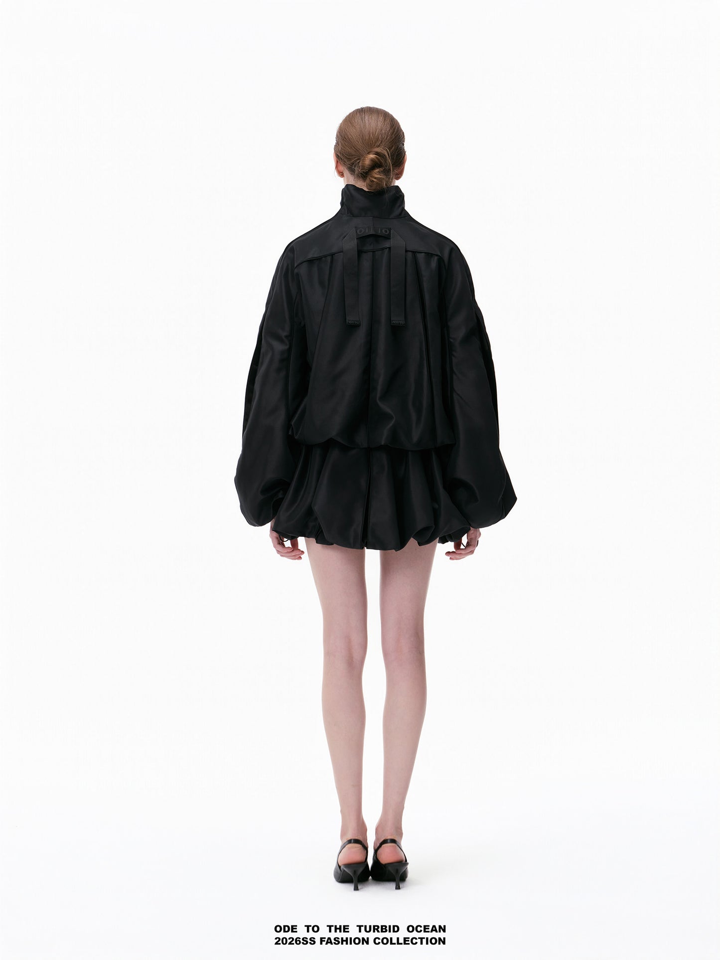 ODE TO THE TURBID OCEAN Structured Romantic Stand Collar Short Puff Jacket