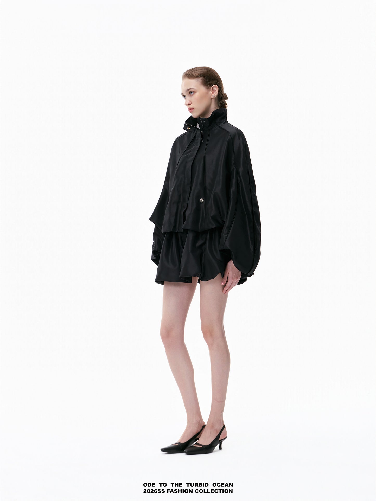 ODE TO THE TURBID OCEAN Structured Romantic Stand Collar Short Puff Jacket