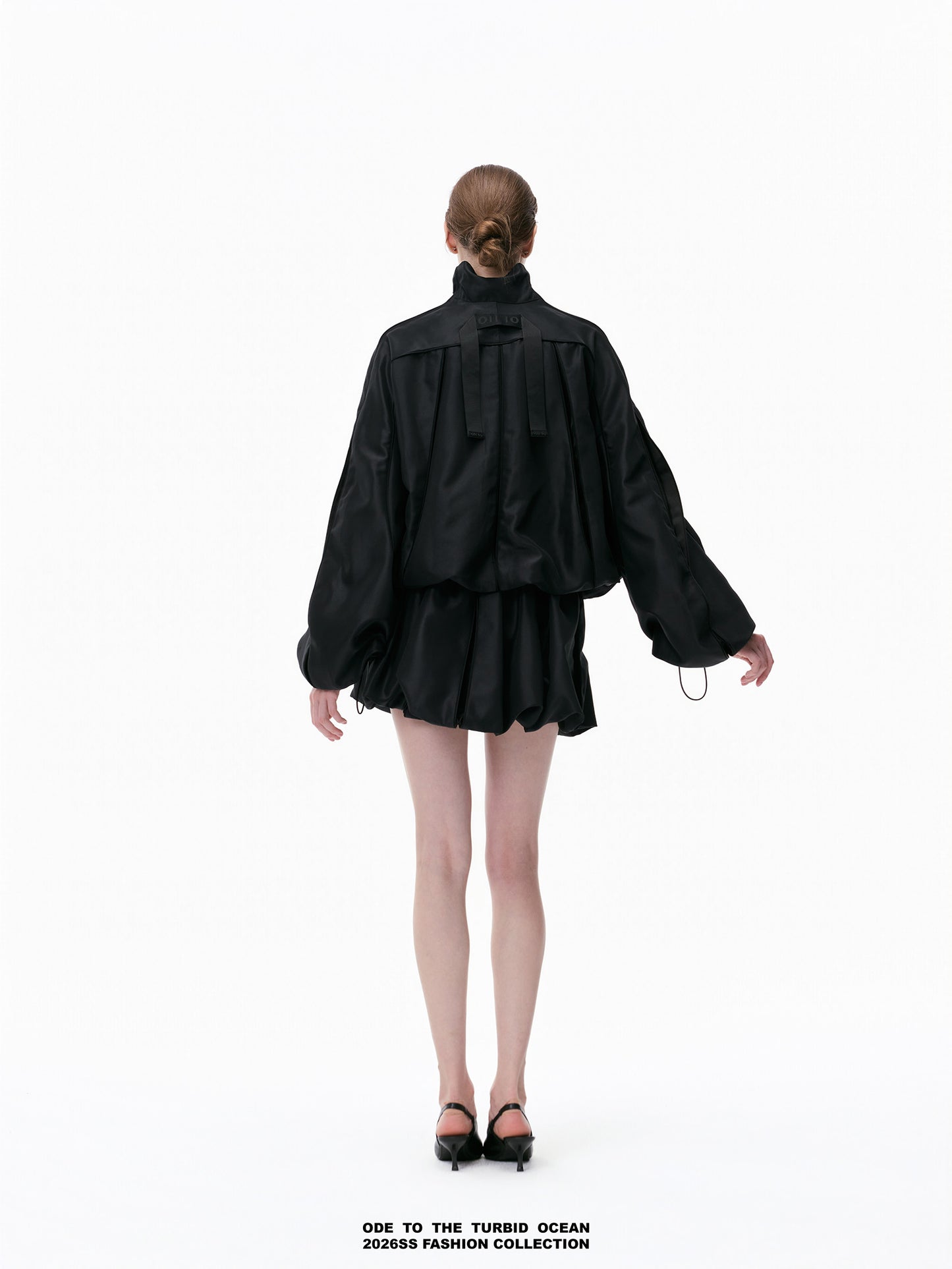 ODE TO THE TURBID OCEAN Structured Romantic Stand Collar Short Puff Jacket