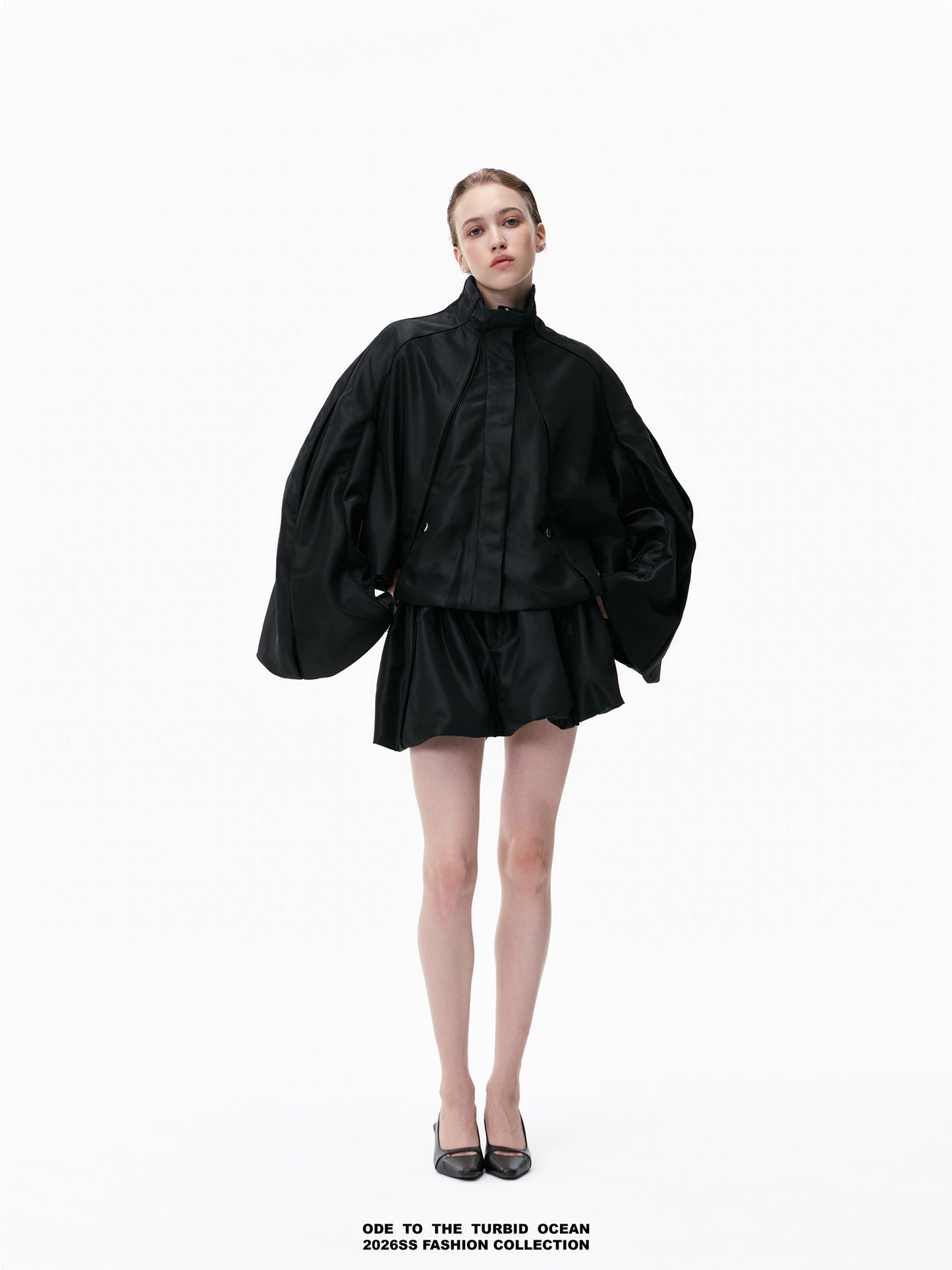 ODE TO THE TURBID OCEAN Structured Romantic Stand Collar Short Puff Jacket