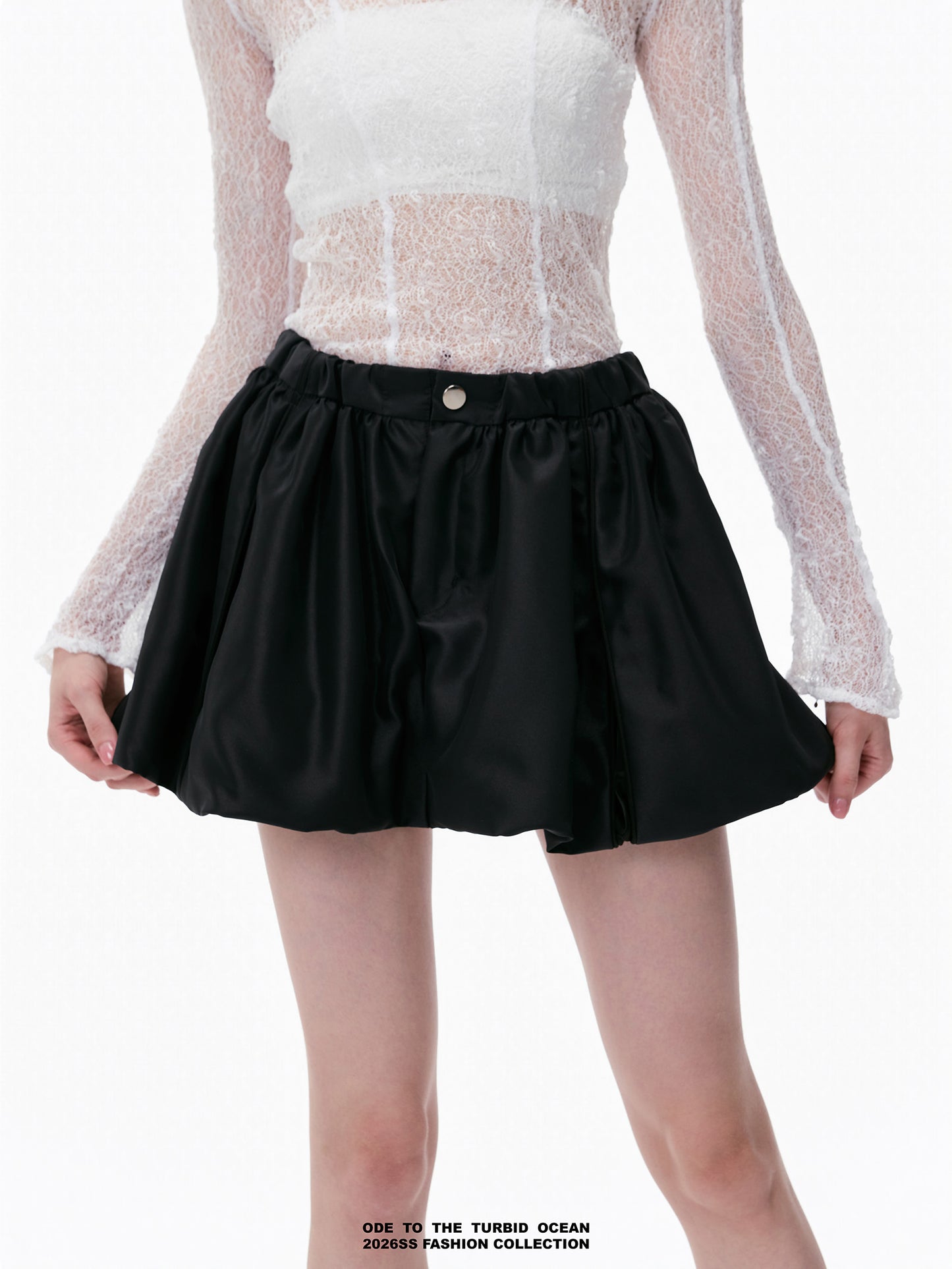 ODE TO THE TURBID OCEAN Acetate Satin Pleated Skirt, Combed Cotton Edge Loose Elastic Short Skirt
