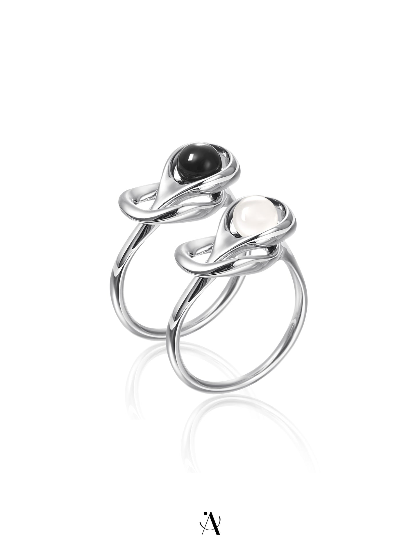 Ephemeral Ring II (Black Agate)