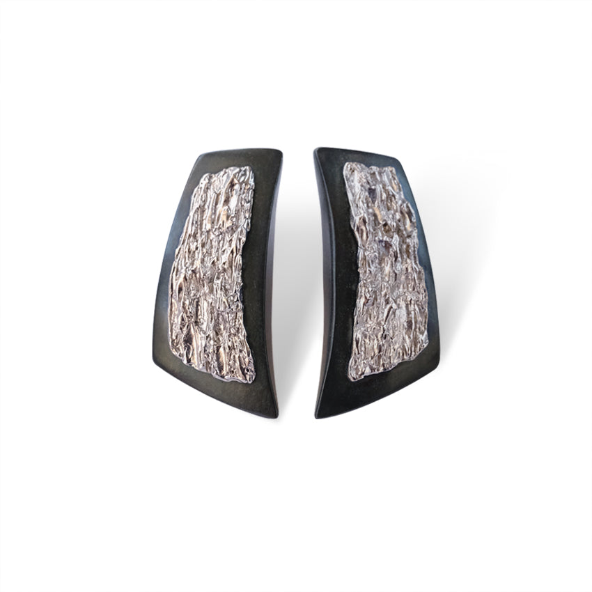 Li Realm Moon Ebony Boat Shadow Earring Ebony Ear Stud Silver Palladium Plated