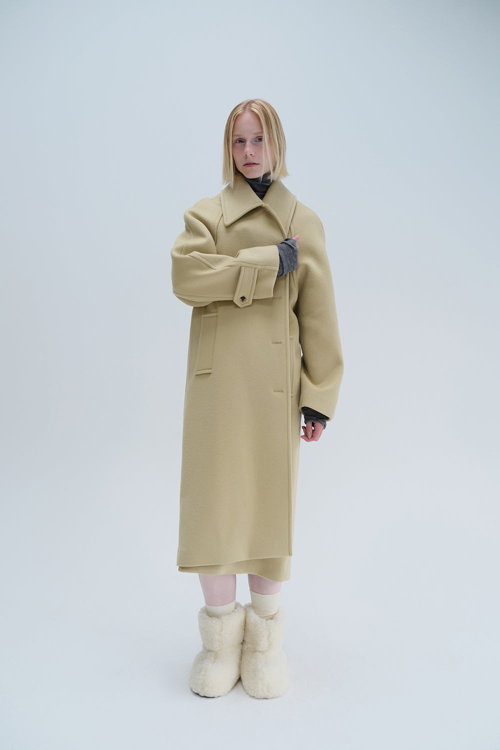 RELAXED BALMACAAN COAT CREAM