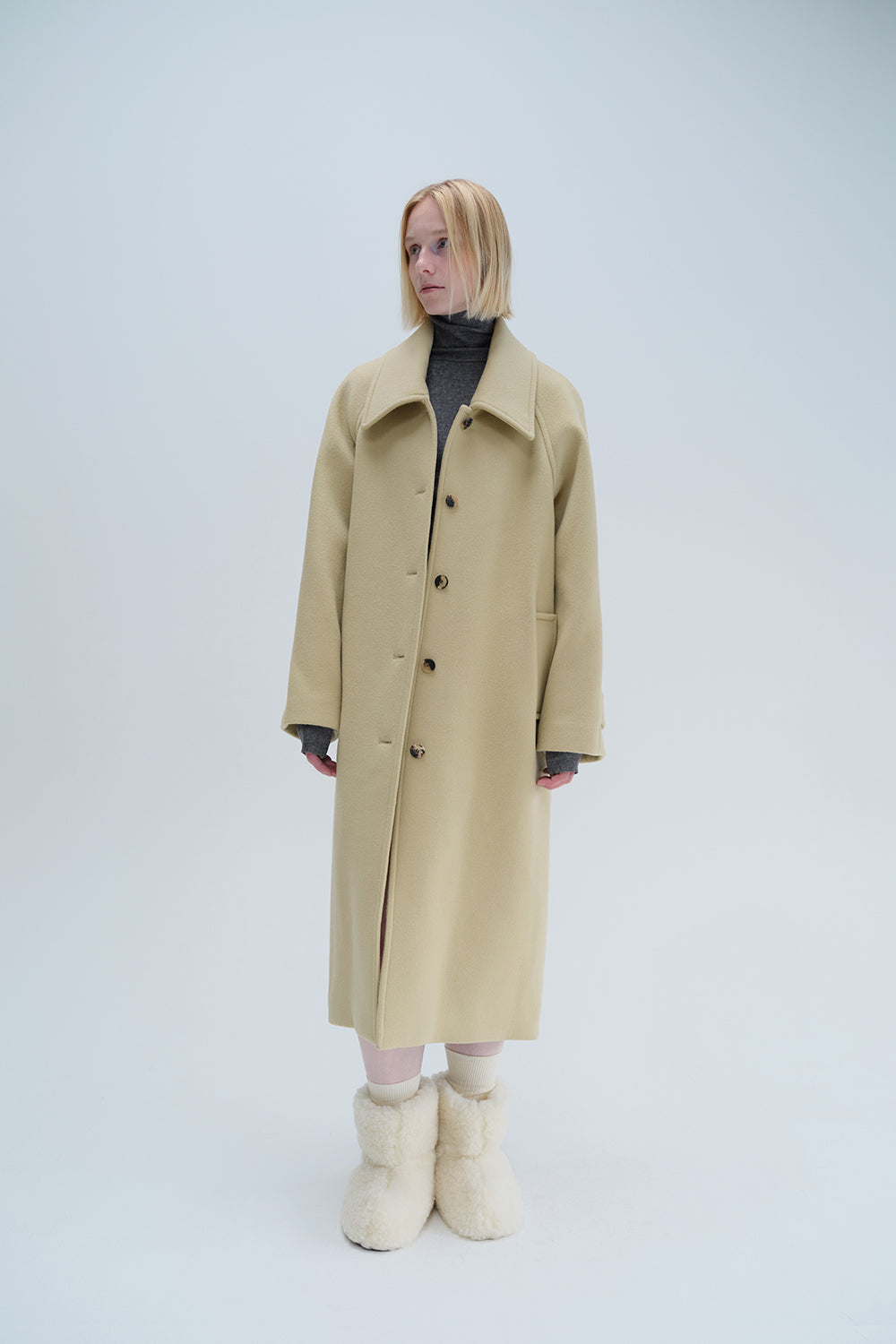 RELAXED BALMACAAN COAT CREAM