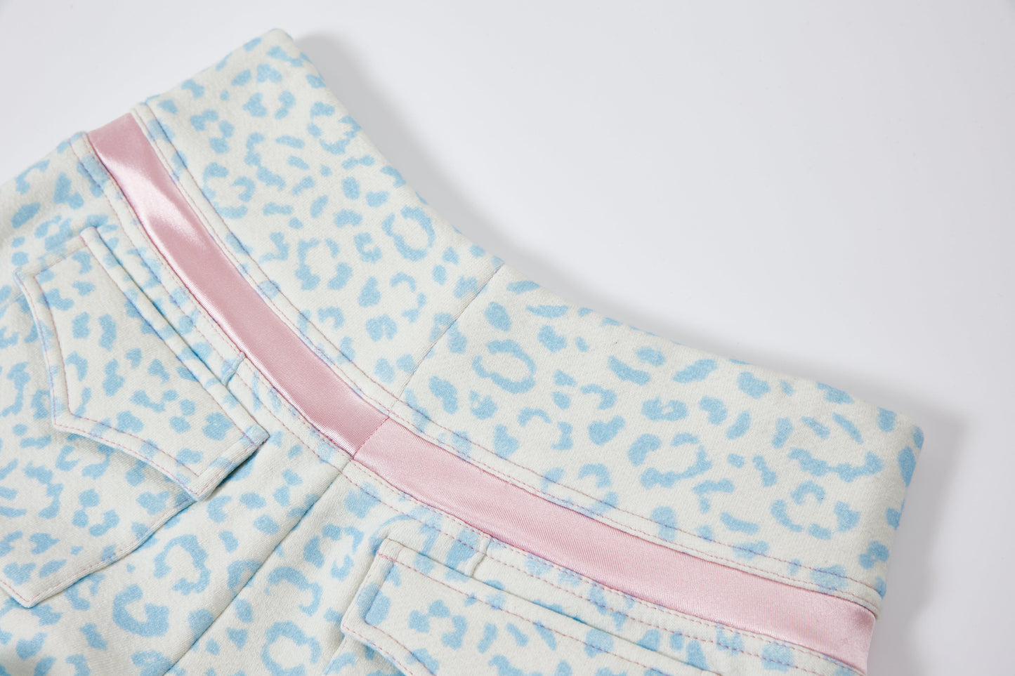 “Maggie Hot” Shorts