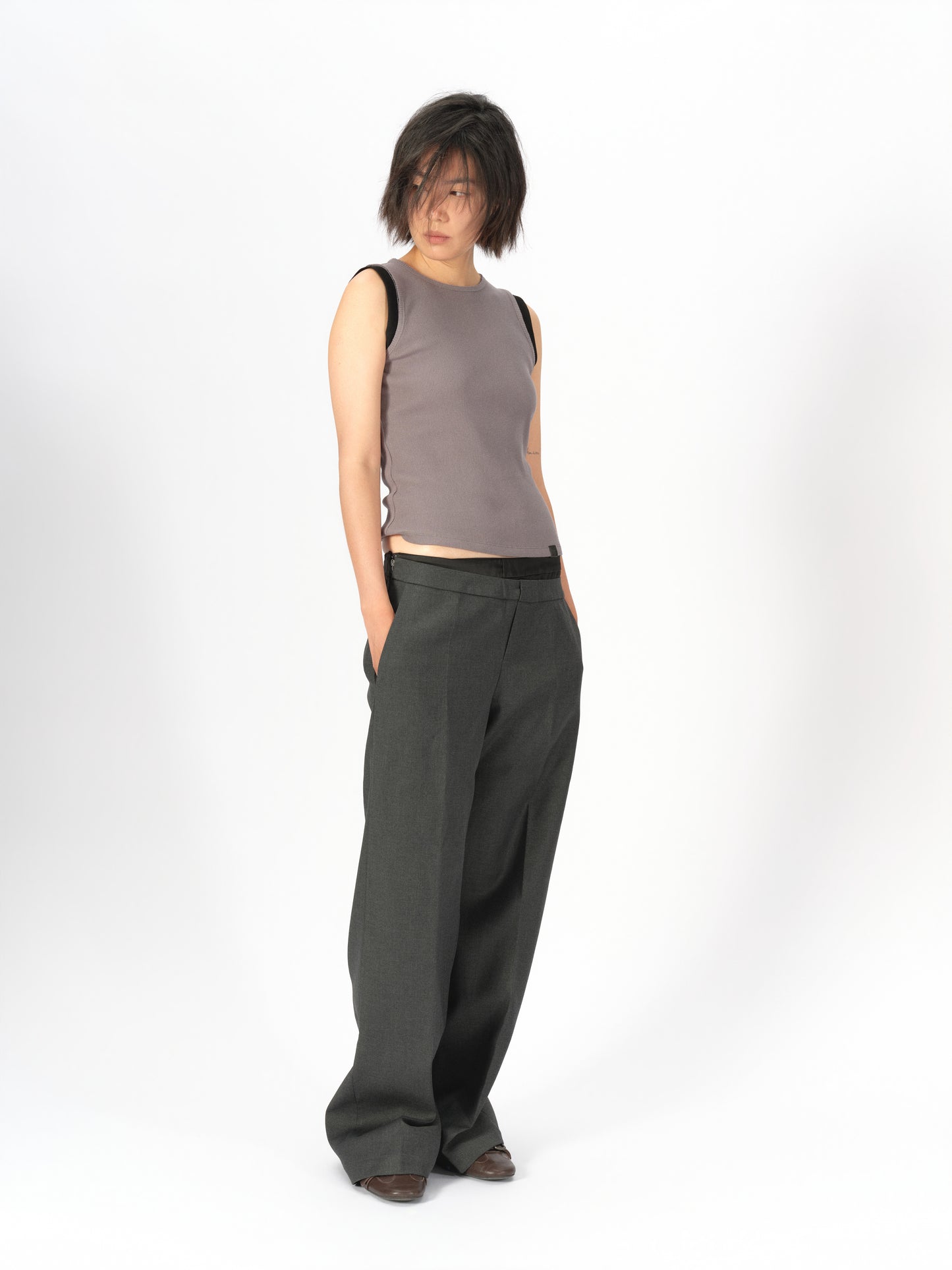 Contrast Ribbed Raw-Edge Tank