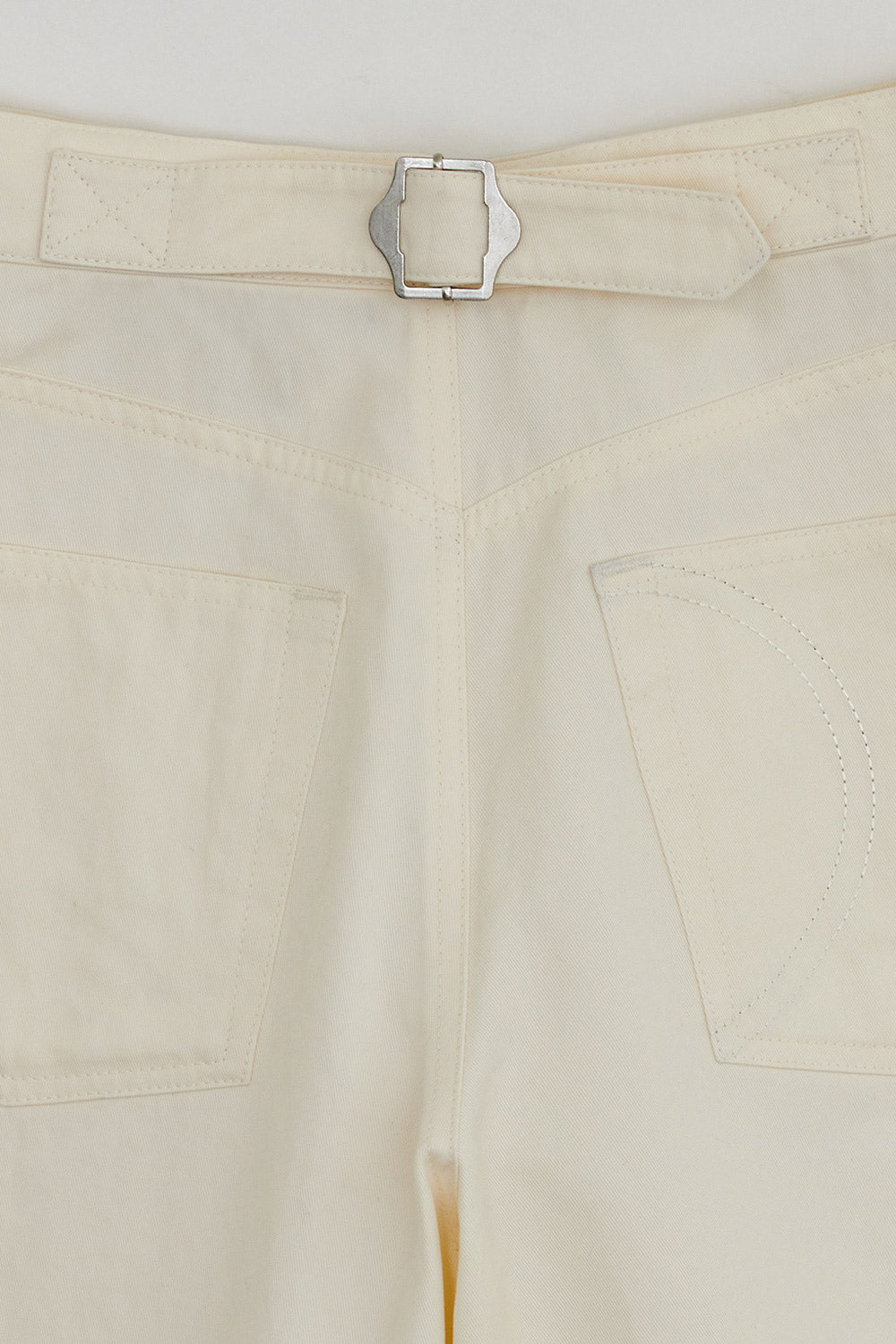 CURVED STURDY TROUSERS