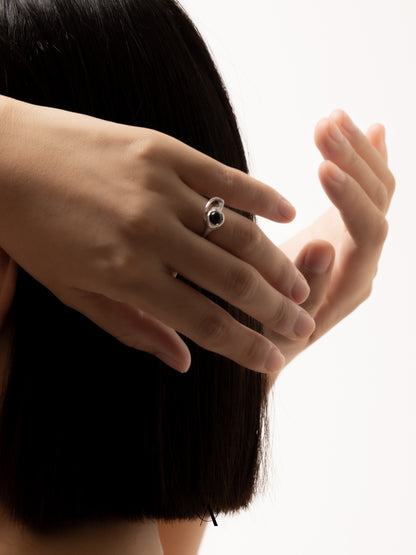 Ephemeral Ring II (Black Agate)